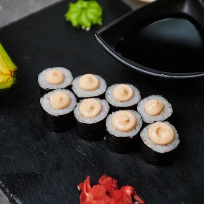 Ролл спайси с лососем в Тайфун по цене 209