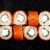 Филадельфия с огурцом в Sushi room по цене 796