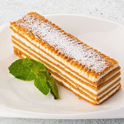 Медовик в Трикатель по цене 223 ₽