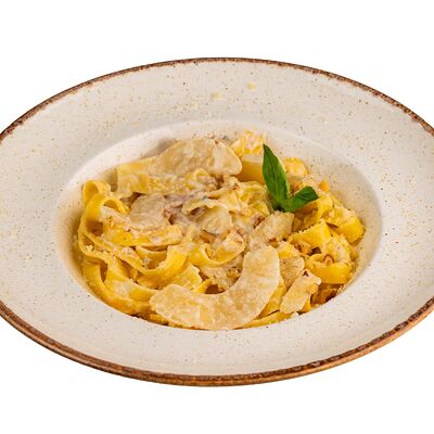 Паста Груша-горгонзола в Petruccio Pizza & Pasta по цене 659 ₽