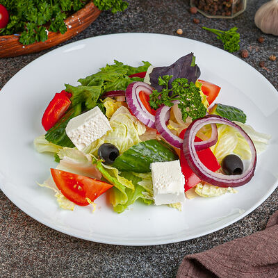 Греческий в Вкусно как у бабушки по цене 1890 ₽