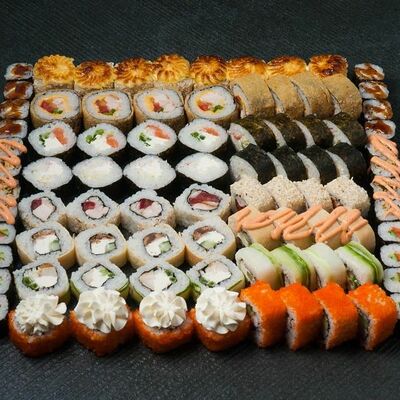 Сет Добрый в Life Rolls по цене 1950