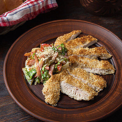 Салат Тбилиси в Хинкальная Сациви по цене 690 ₽