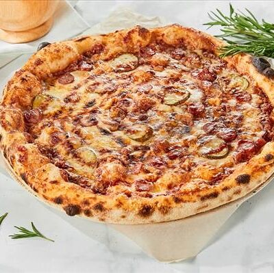 Пицца Баварскаяв ЮГА по цене 1600 ₽