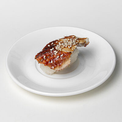 Суши с угрем в Сакура по цене 160 ₽