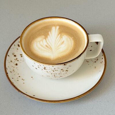 Флэт Уайт в CoffeeNam по цене 210 ₽