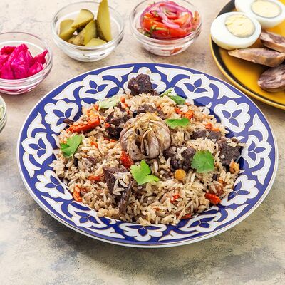 Плов с говядиной в 7 небо по цене 320 ₽