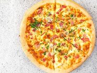 Пицца карбонара в Mojo