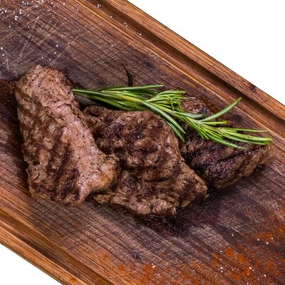 Медальоны из говядины в Пекин по цене 1800 ₽