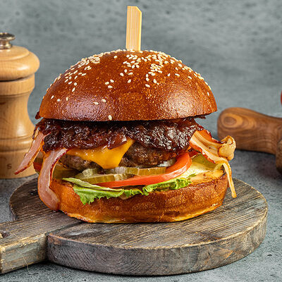 Шеф бургер в Чайка по цене 790 ₽