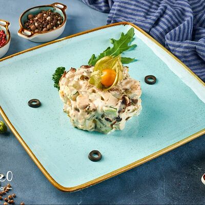 Салат английский в Чайхана Фаррух по цене 530 ₽