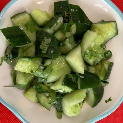 Битые огурцы в Китайская столовая по цене 239 ₽