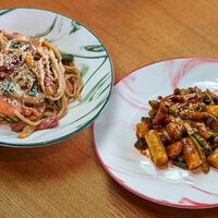 Логотип Хочу! Creative Asian cafe