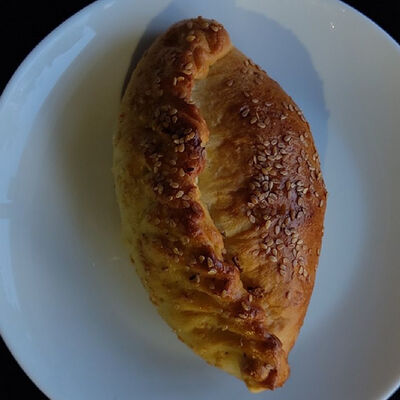 Говяжий расстегай в Джон Вкусный по цене 6250 ₽