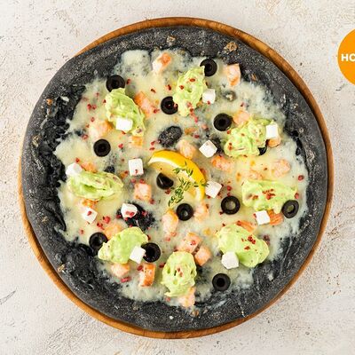 Пицца Блэк с копченным лососем и гуакомоле в Пицца Пи по цене 649