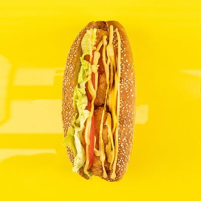 Хот-дог Цезарь в Координаты по цене 380 ₽