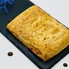 Слойка с курицей и соусом в Два зерна по цене 156