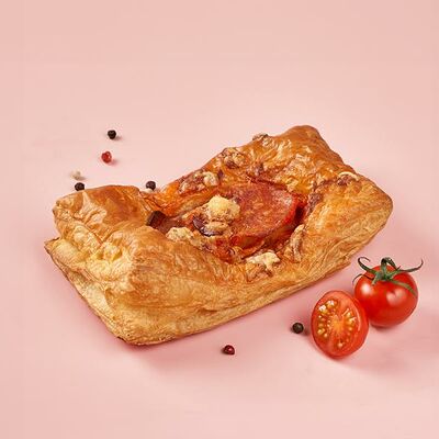 Слойка с пепперони в ЛюдиЛюбят по цене 94 ₽