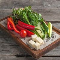 Сезонные овощи и зелень в Кацо