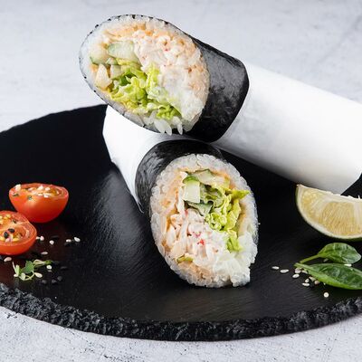 Суширитто с крабом в Суши Мастер по цене 269 ₽