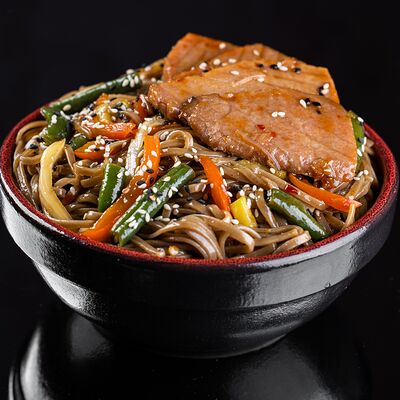 Лапша Соба с Тунцом в Otaru по цене 649 ₽