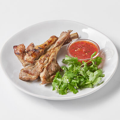 Каре молодого теленка 100г в Сыроварня по цене 1200 ₽