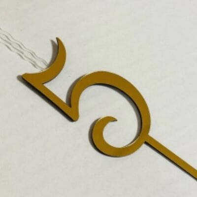 Свеча цифра 5 в Патисари по цене 154 ₽