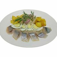Селёдка с картошкой в Тимур