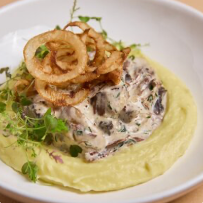 Томленая телятина в сливочном соусе в Джованни по цене 680 ₽