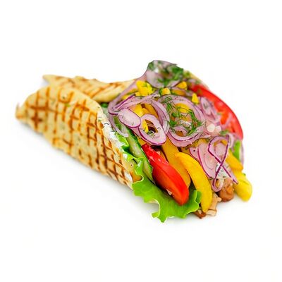 Гирос с курицей в Чиксы на Углях по цене 730 ₽