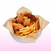 Хрустящая куриная грудка в панировке с картофелем фри в Парфе по цене 410