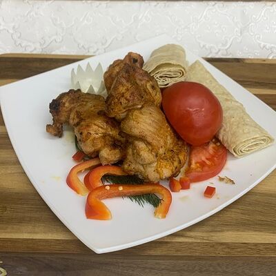 Шашлык куриные крылья в Мясной дом по цене 350 ₽
