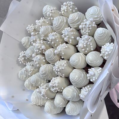 Букет клубники в шоколаде №7 в Di Panna Confetteria по цене 3590 ₽
