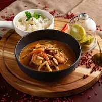 Том ям по островному рецепту в Jekyll & Hyde