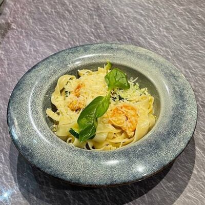 Паста с креветками и цукинив Ленинградский Экспресс по цене 780 ₽