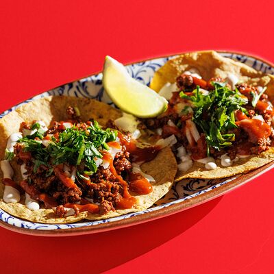 Тако с Чоризо из говядины в Muchachos по цене 700 ₽