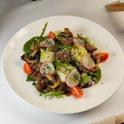 Салат Тайский с куриным сердечком в Игристо по цене 720 ₽