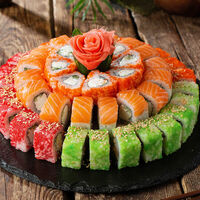 Сет Суши-торт в SUSHI CHO