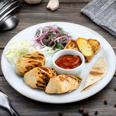 Шашлык из куриной грудкив Метелица по цене 490 ₽