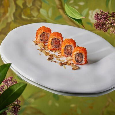 Острый ролл с тунцом Блюфин в Turandot по цене 2400 ₽