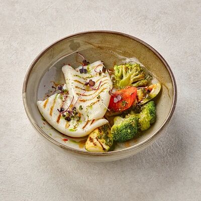 Кальмары на гриле в Пеперончино по цене 745 ₽