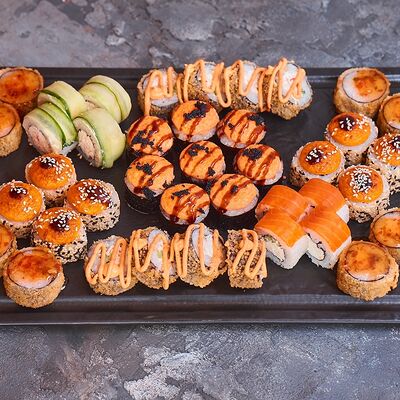 Сет Горячая туса в ШоЗа Суши по цене 2579 ₽