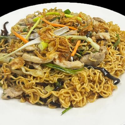 Ми Том Вок с курицей Mi Tom Xao Ga в ФоБо-ТомЯм по цене 699 ₽