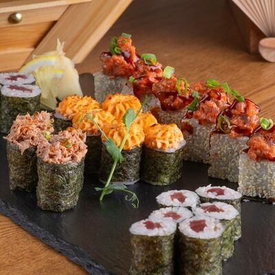 Сет Магуро в Городовой Идзакая по цене 2208 ₽