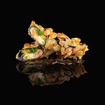 Лосось с миндалем жареный без риса в Мой сосед Tsukiji по цене 1300 ₽