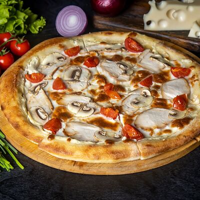 Курочка в Марко пицца по цене 985 ₽