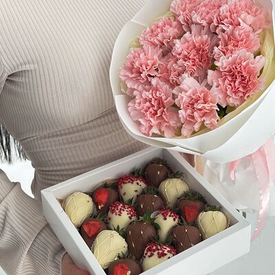 Комбо-набор №6 в Клубника по цене 6990 ₽