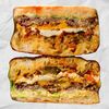 Сандо с говядиной и сыромв Sando & Bubble по цене 650