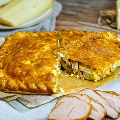 Пирог с курицей и сыром в Пирог за часок по цене 1450 ₽