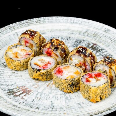 Горячий ролл Угорь и сливочный сыр в Устрицы & танцы по цене 980 ₽